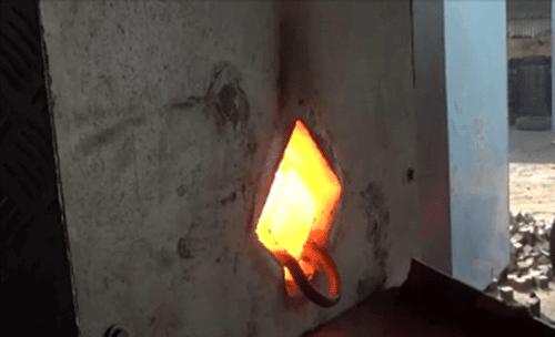 Induction billet heater for square bar